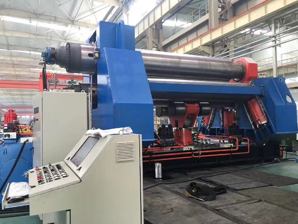 W12數(shù)控四輥卷板機(jī)